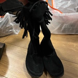 Minnetonka boots